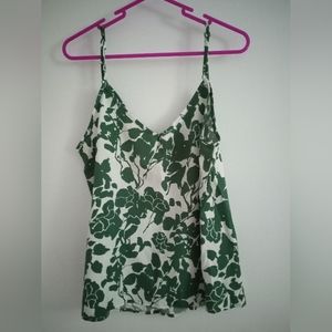 Green flowy tank